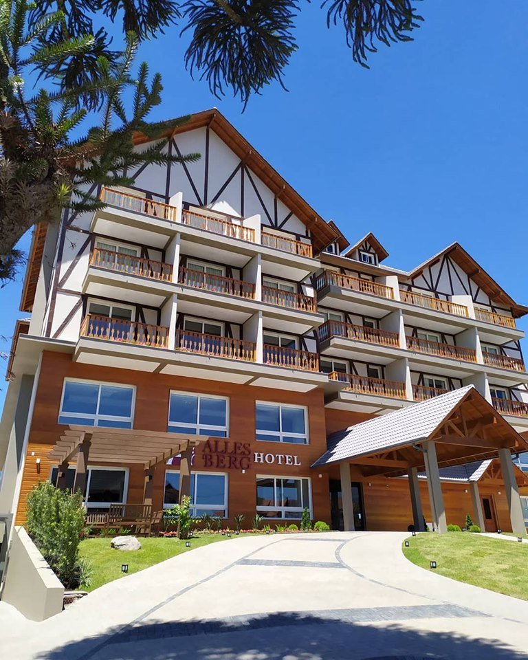 Hotel Alles Berg-portrait