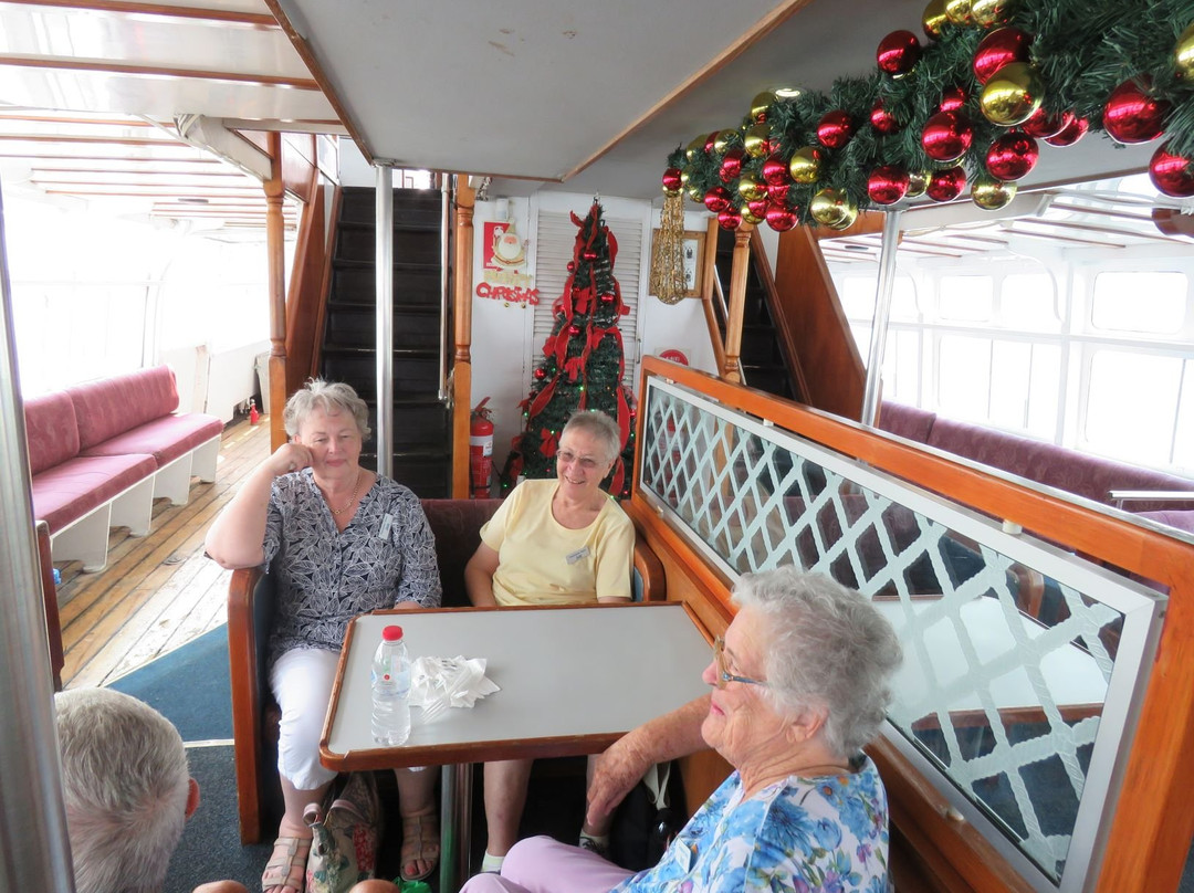 Starship Cruises-戈斯福德必去景点