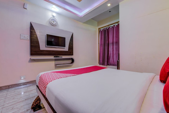 OYO 18873 Hotel Comfort主图