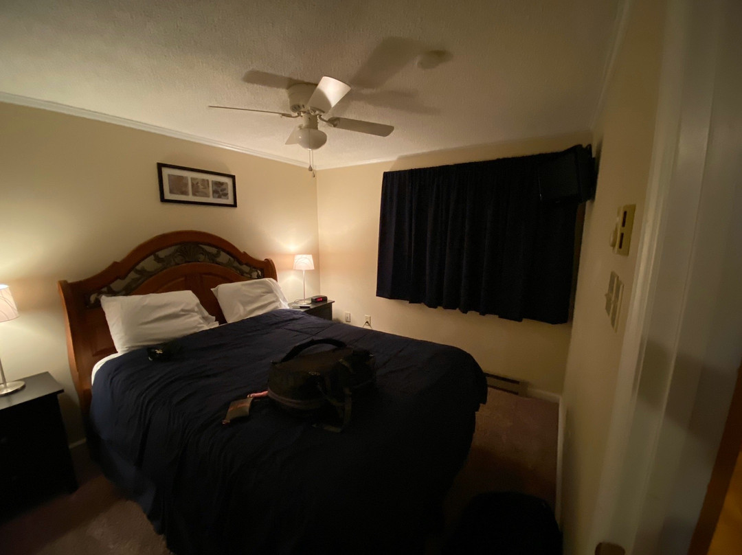 Mountain Lodge Condos主图