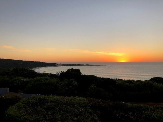 英吉度温泉度假酒店主图