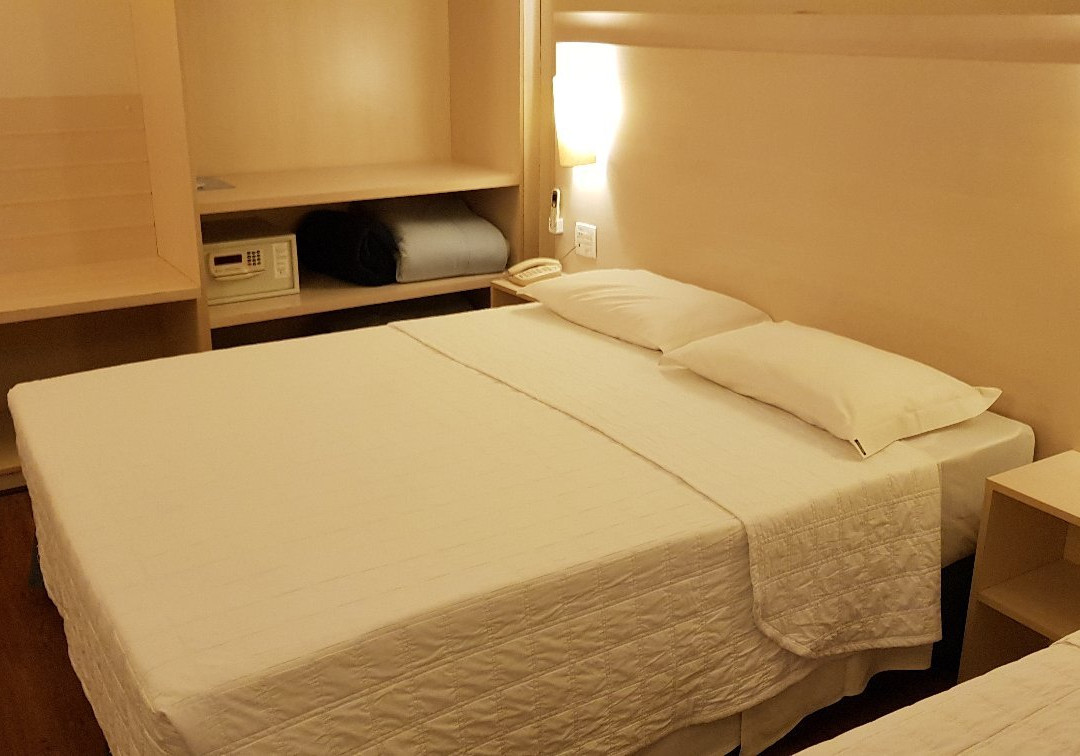 金蓝快捷酒店主图