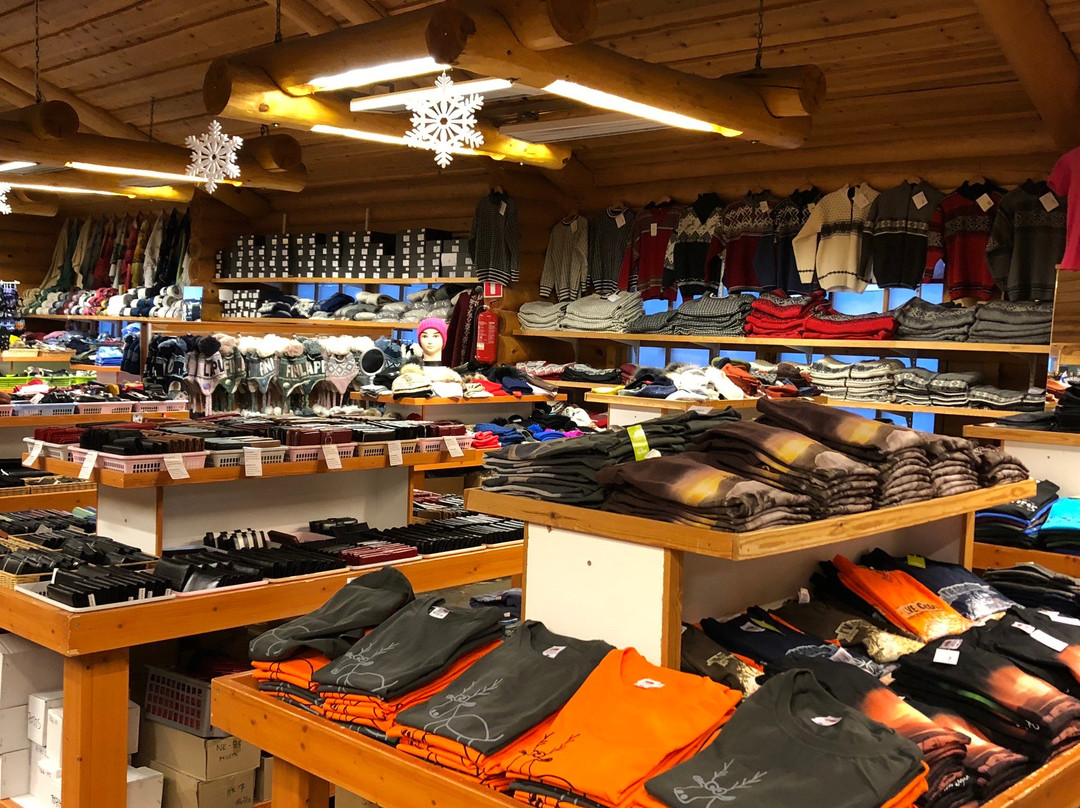 Gift Shop Näkkäläjärvi-伊纳里必去景点