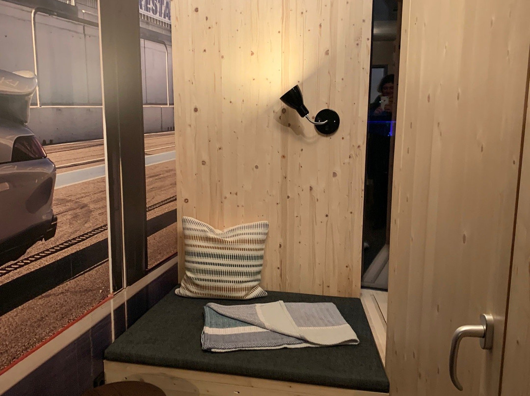Elferrooms Hotel主图
