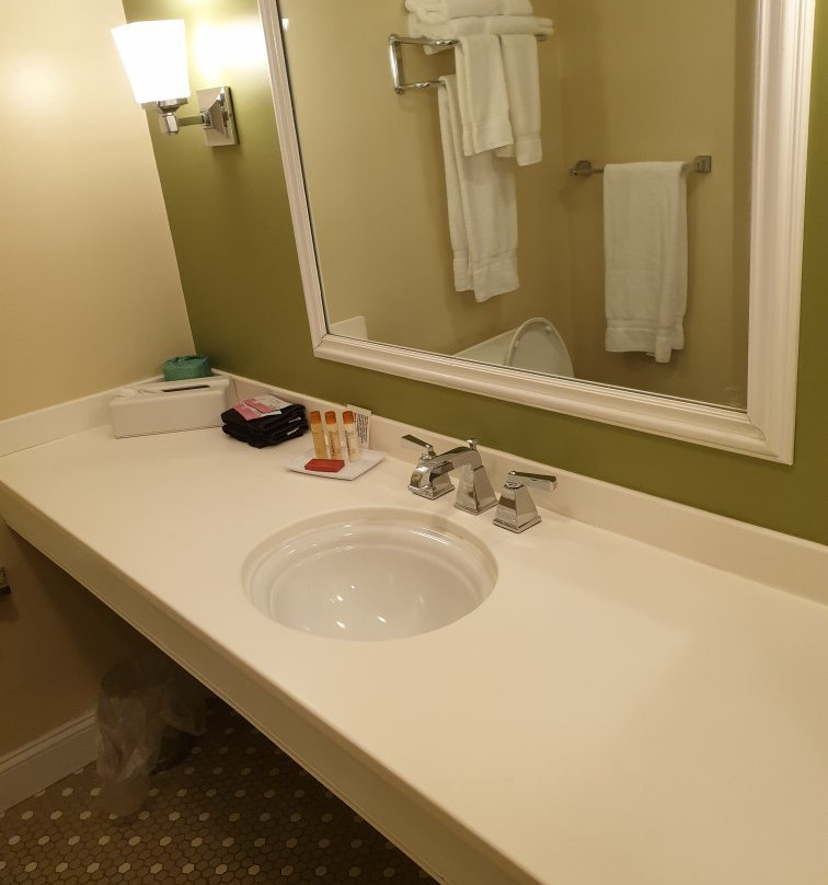 Hancock House Hotel主图