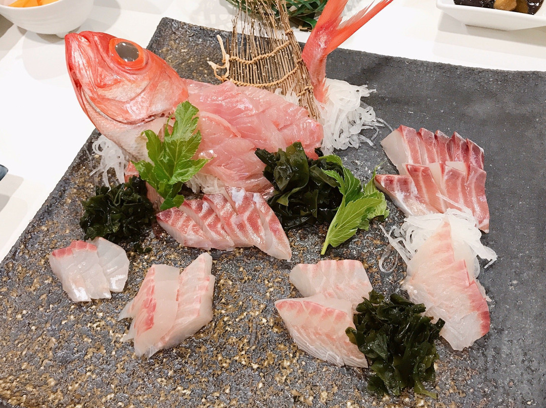 Petit Hotel Island主图