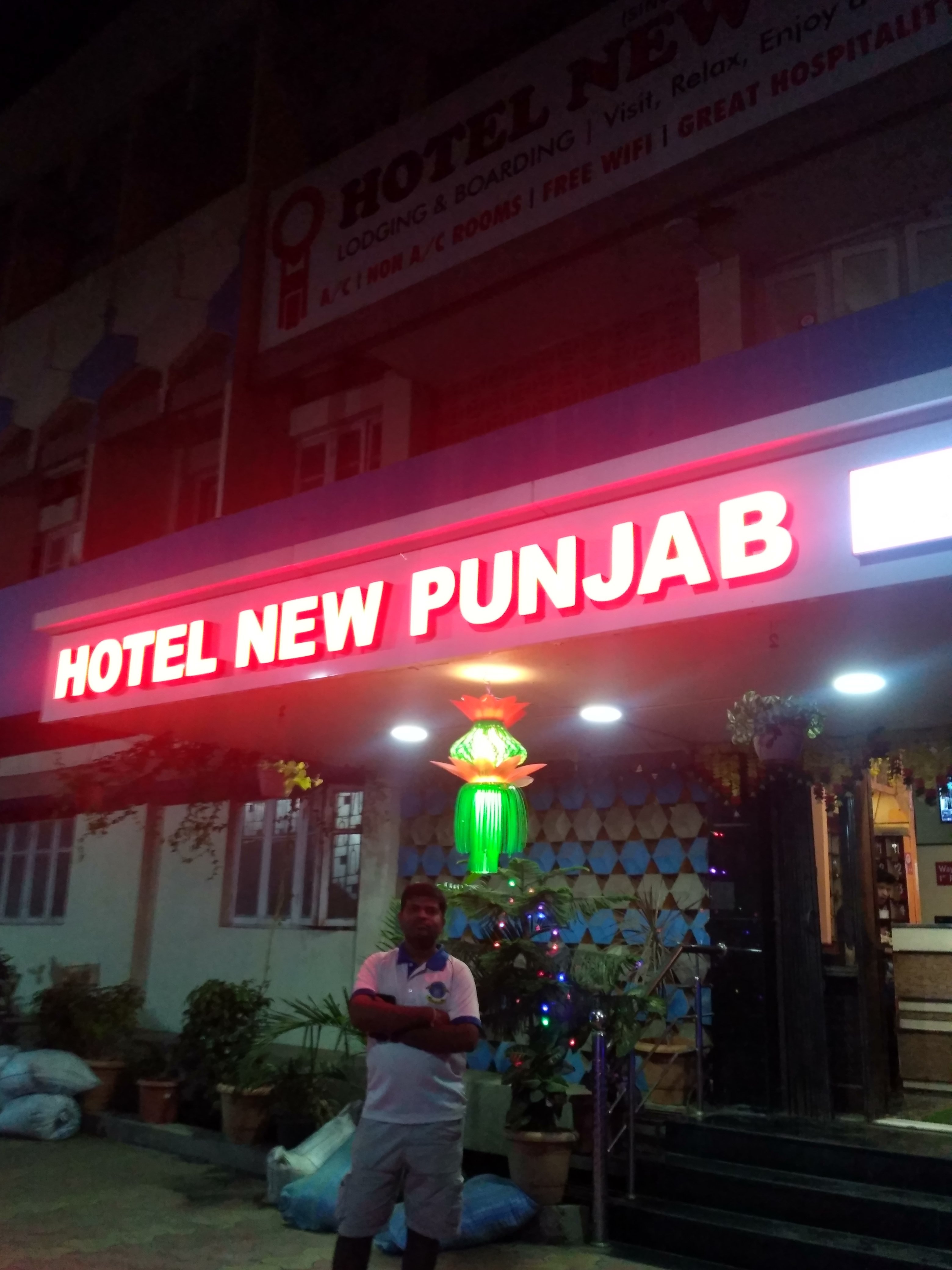 Hotel New Punjab-浴室