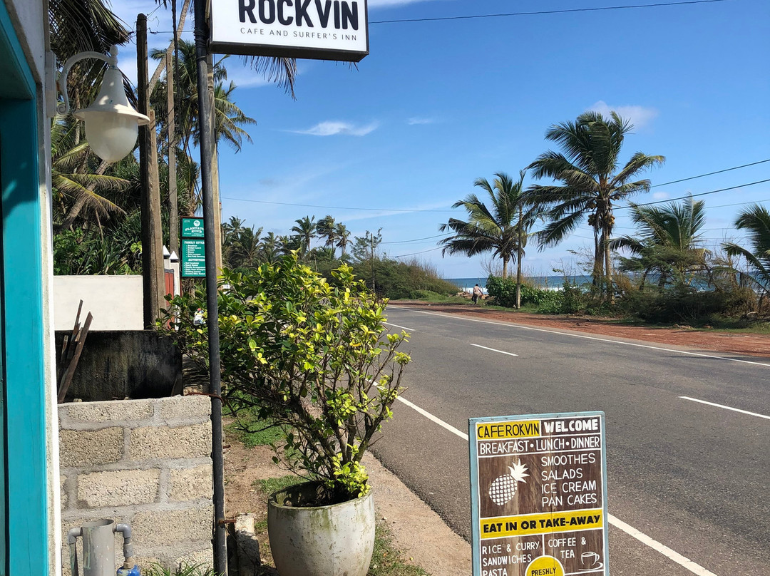 RockVin Cafe and Surfer's Inn主图