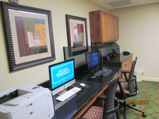 DoubleTree By Hilton Hotel Holland主图