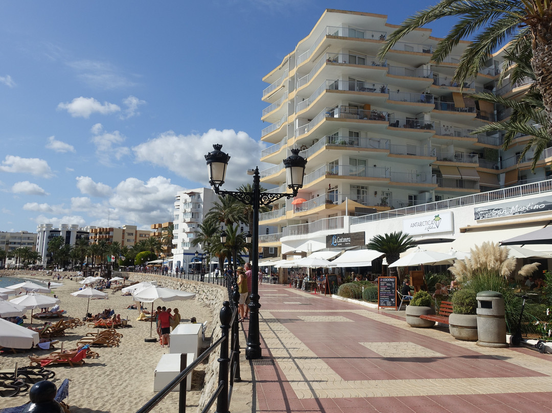 Playa De Santa Eulalia景点图片