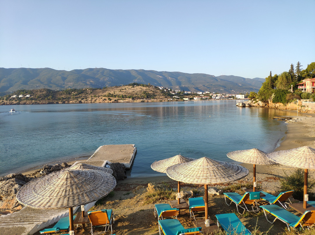 新埃格洛伊酒店主图