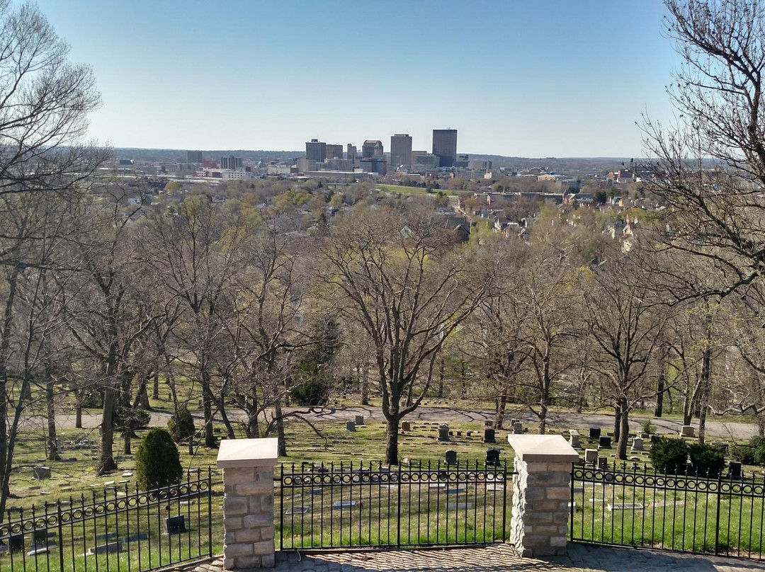 Woodland Cemetery & Arboretum景点图片