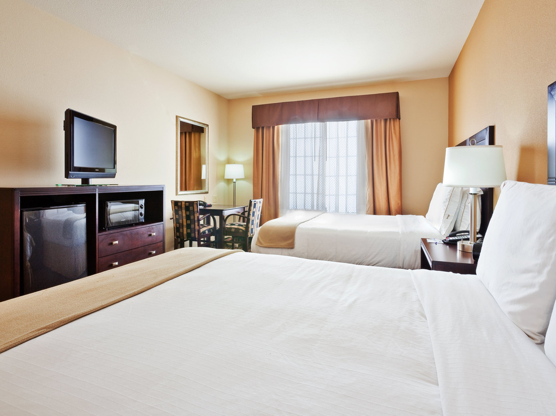 Holiday Inn Express & Suites Clovis by IHG主图