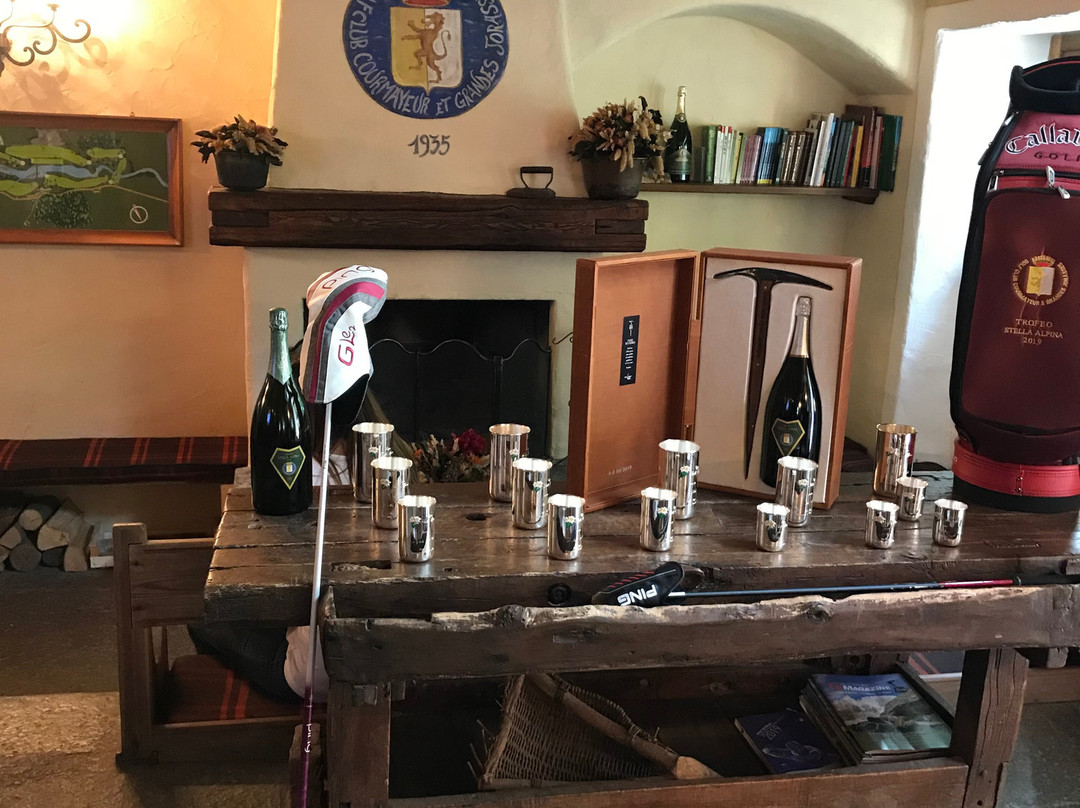 Golf Club Courmayeur et Grandes Jorasses-库马约尔必去景点