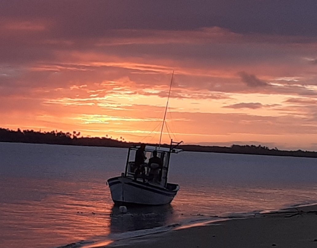 Quitongo Beach-Caravelas必去景点