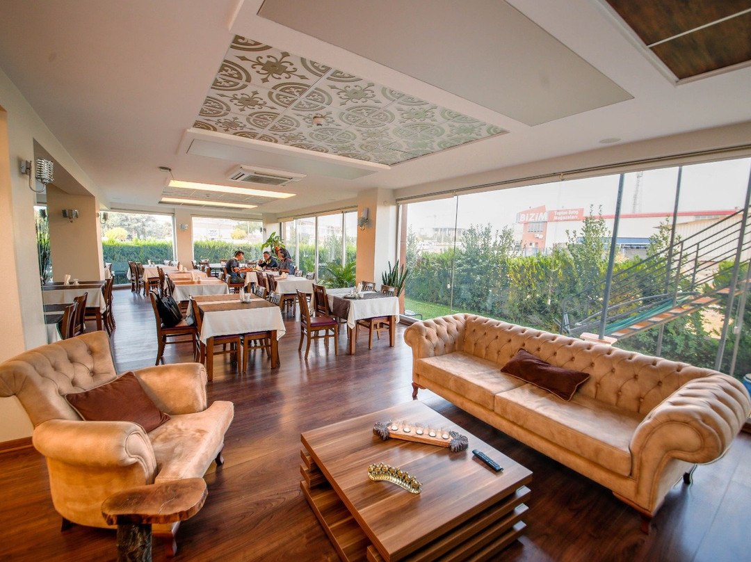 Pasha Suites Hotel & Restaurant主图