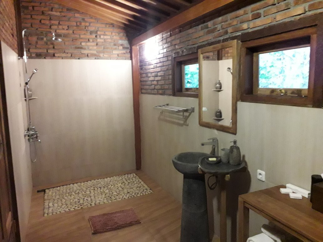 Rumah Dharma 2 Riverside主图