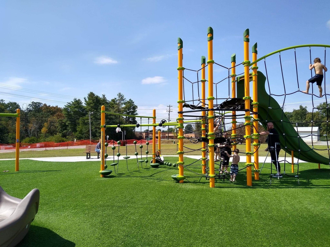 Garrison Park-Crossville必去景点