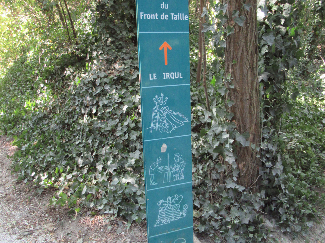Parc des Coteaux d'Avron-讷伊普莱桑斯必去景点