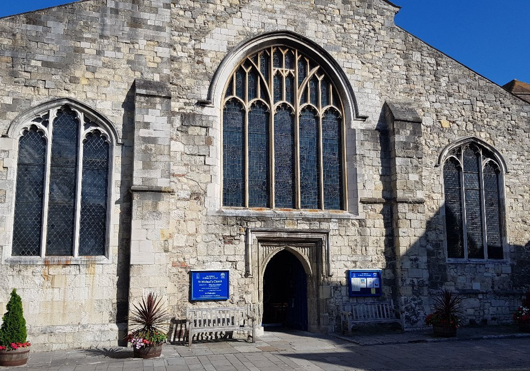 Saint Mary's Church景点图片