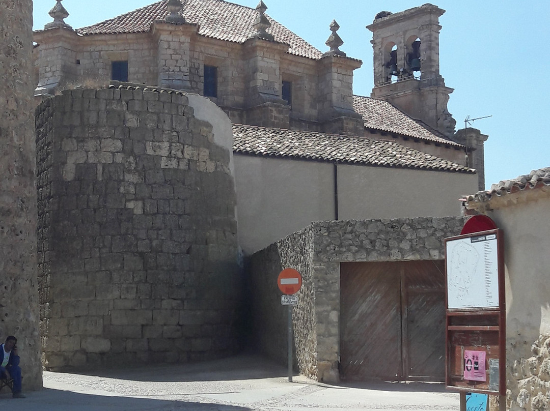 Iglesia de Santa Maria de Azogue景点图片