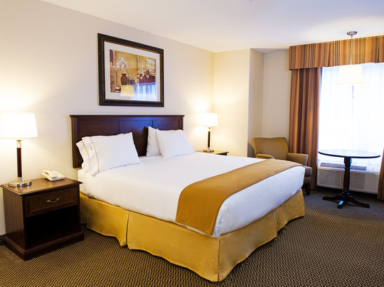 Holiday Inn Express & Suites Slave Lake By IHG主图