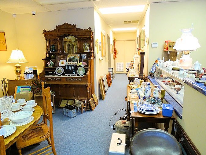 Antiques and Collectibles Marketplace-Crossville必去景点