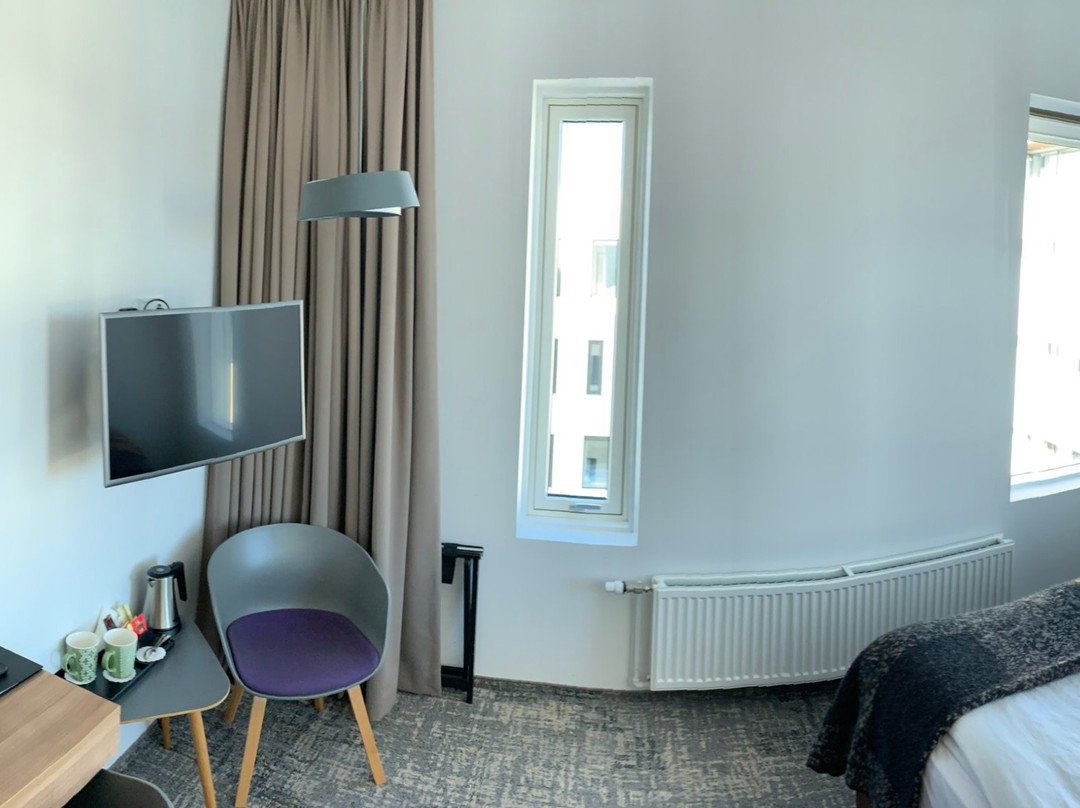 米德加杜尔中央酒店主图