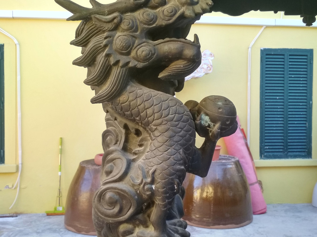 Tempio Buddista Pu Hua Si景点图片