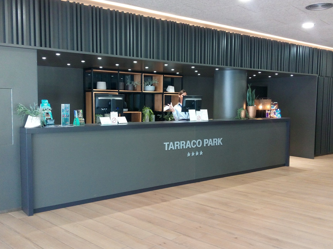 塔拉克公园酒店主图