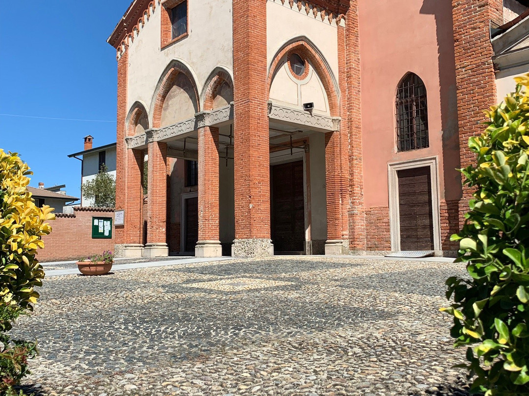 Chiesa di San Vittore Martire-Landriano必去景点