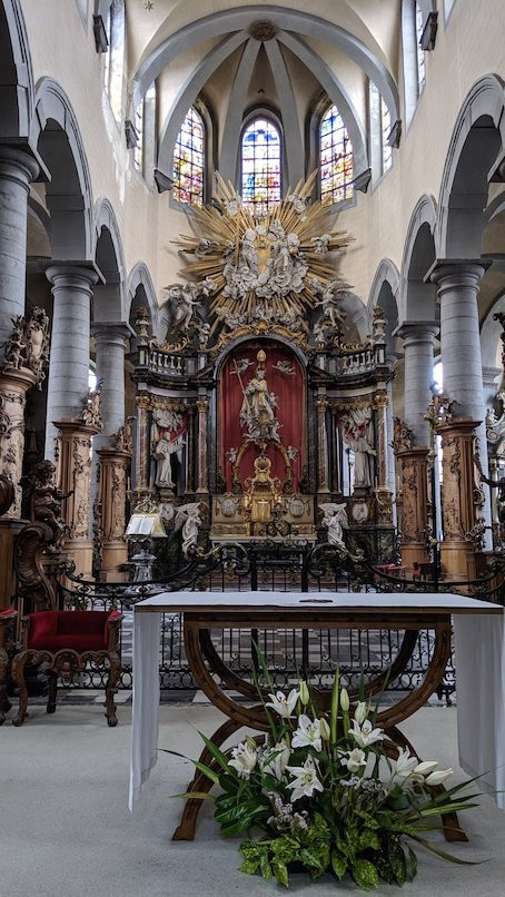 Église Saint-Nicolas-en-Havré景点图片