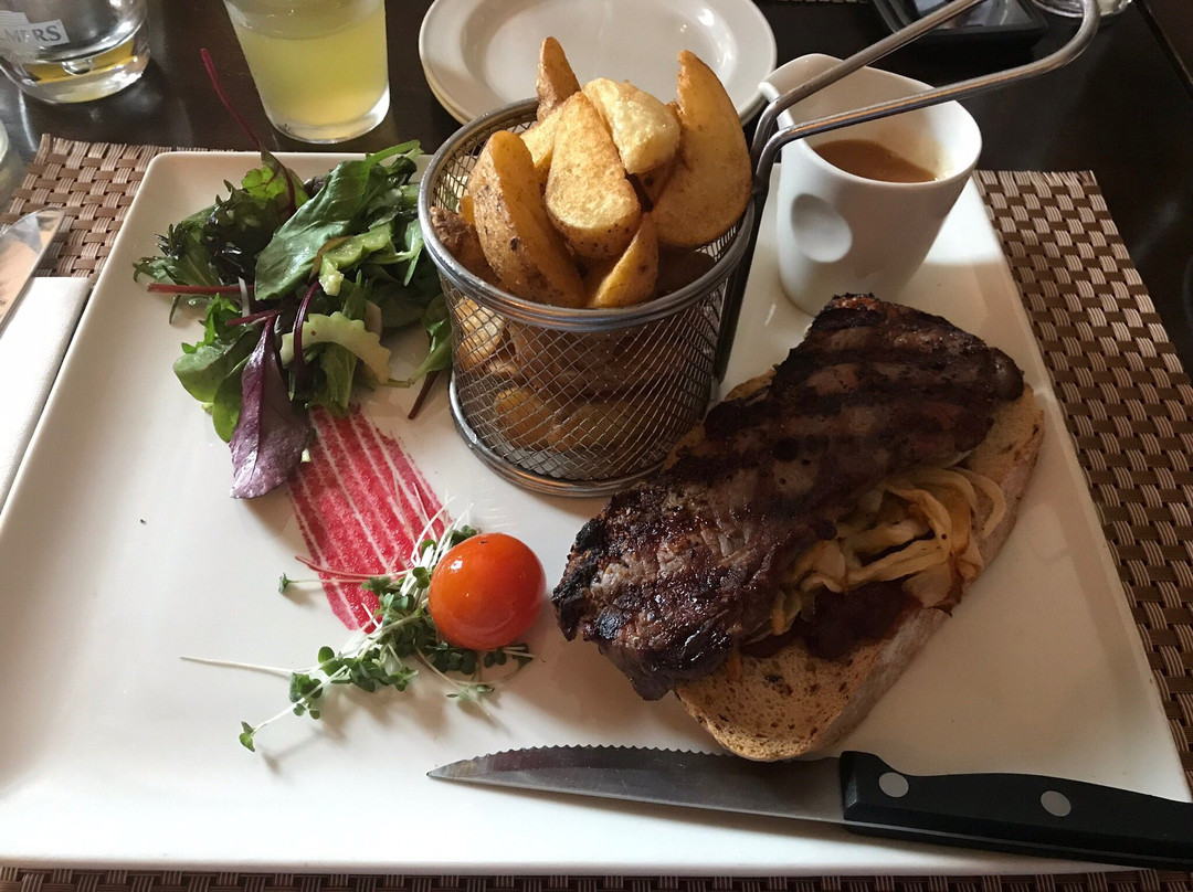 McDermott's Bar & Restaurant景点图片