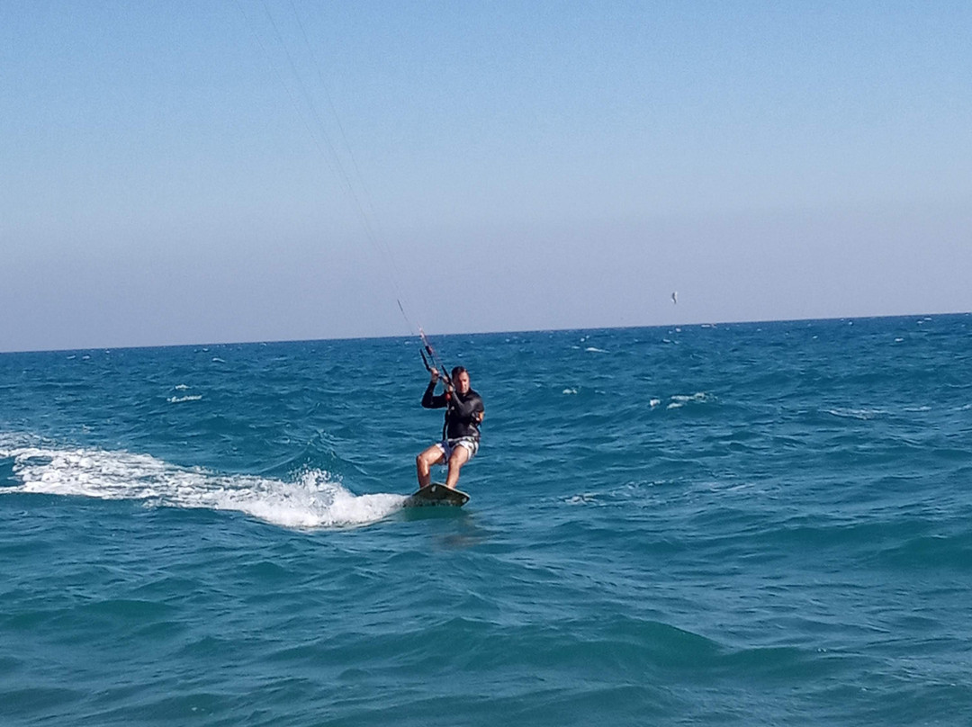 Easy Kiteschool-利马索尔必去景点