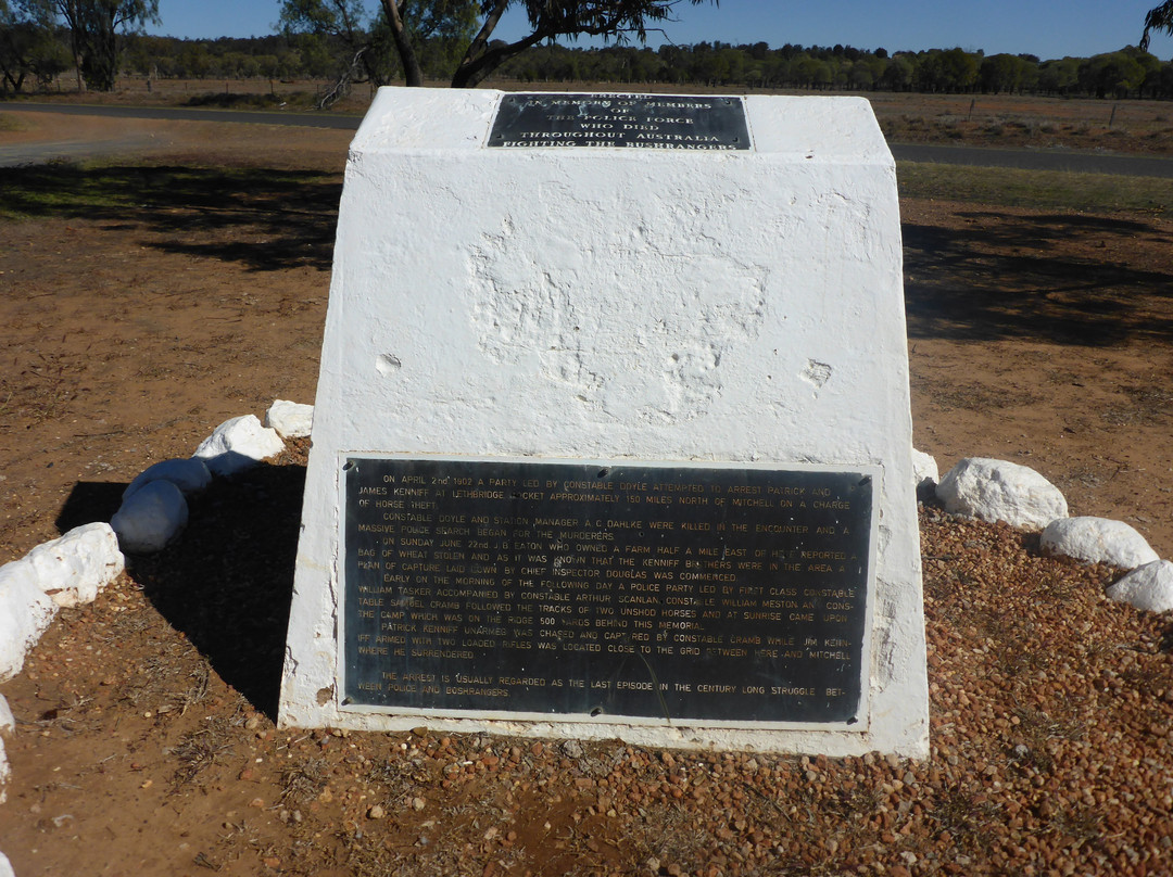 Arrest Creek Police Memorial-Mitchell必去景点