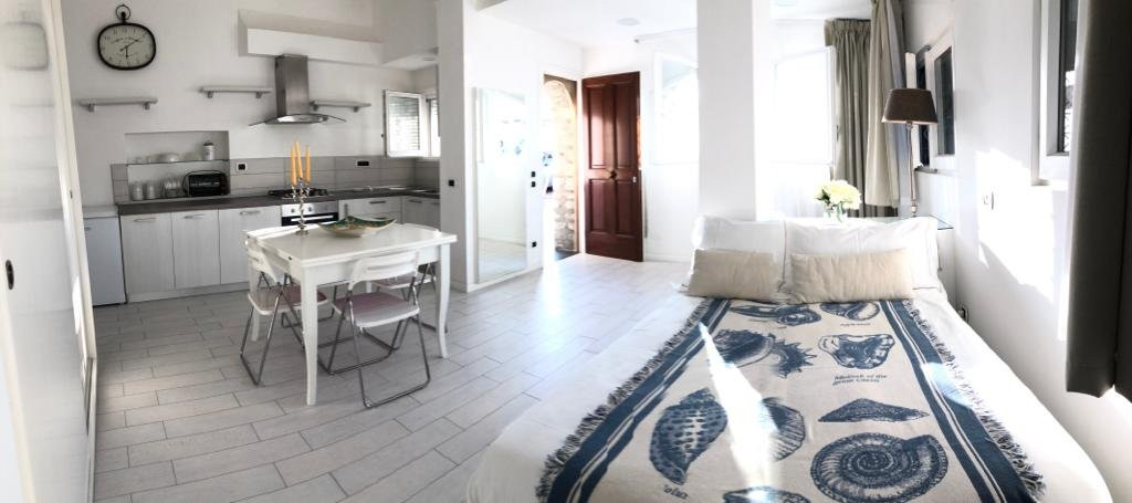 Riviera di San Montano-马萨卢布伦塞必去景点