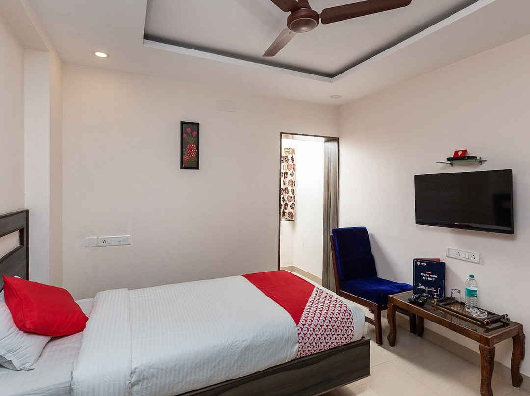 Hotel Nagoorar Inn主图