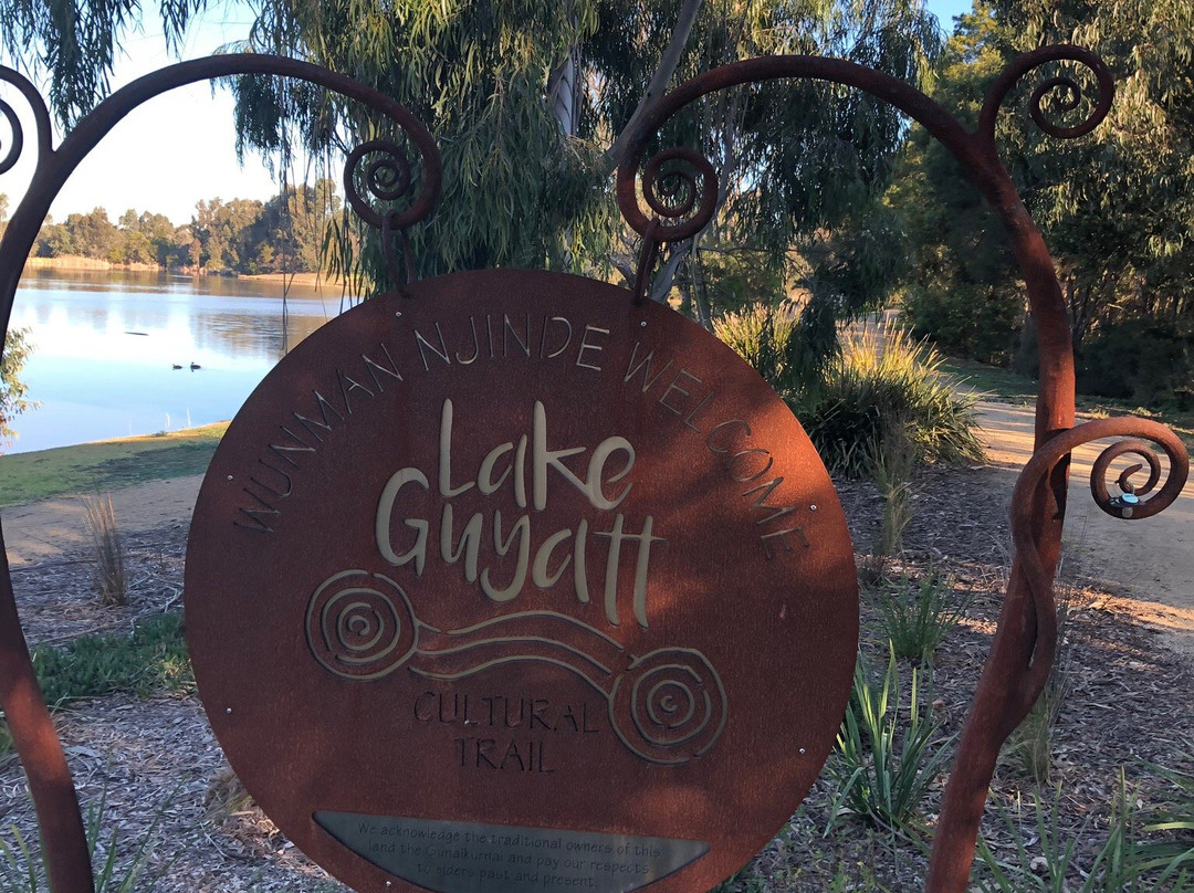 Lake Guyatt-塞尔必去景点