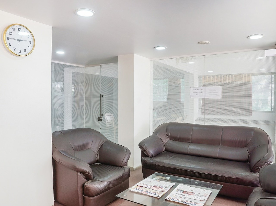 Capital O 15654 Hotel Gajanan Pride主图