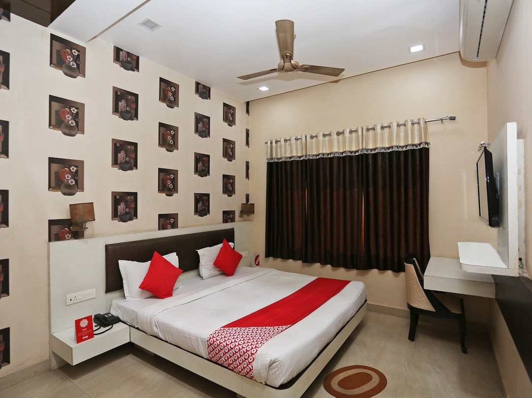 OYO Hotel King's Fort主图