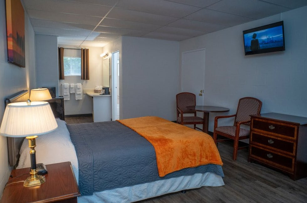 Surrey House Country Inn主图