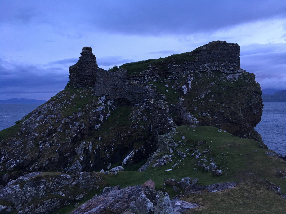 Dunscaith Castle景点图片