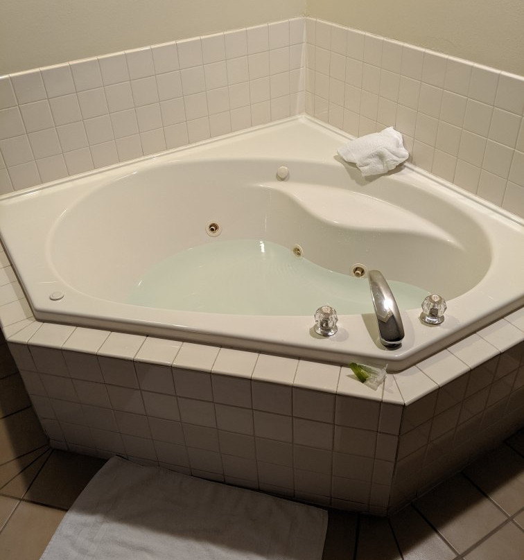 AmericInn by Wyndham Mitchell主图