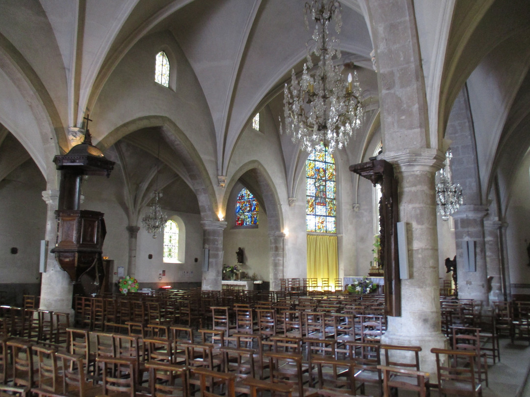 Collegiale Saint Ythier-Sully-sur-Loire必去景点