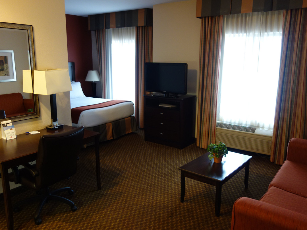 Holiday Inn Express & Suites Pleasant Prairie / Kenosha By IHG主图