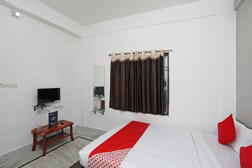 OYO 16144 Ridge Residency主图