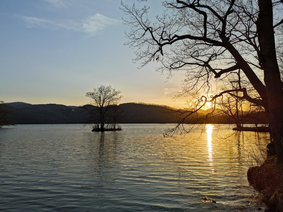 Lake Konumako景点图片