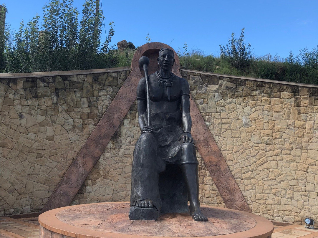 Thaba-Bosiu National Monument景点图片