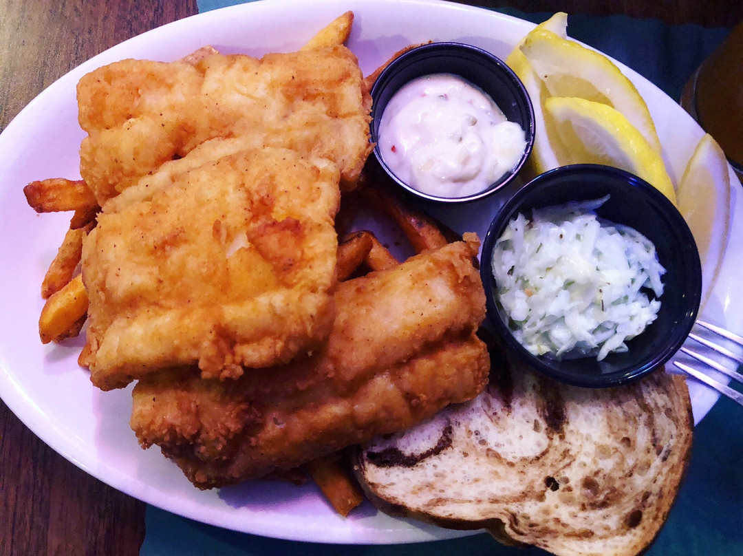 Whitewater餐馆和美食-Rick's Eastside Pub