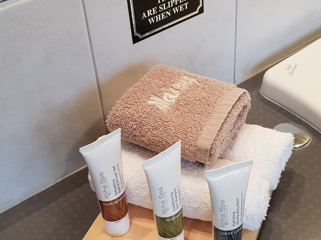 富豪棕榈五星级城市度假酒店主图